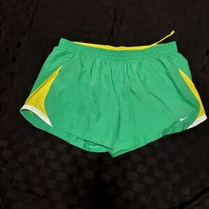 Nike Women's Green and Yellow Athletic Running Shorts. XL NWOT Fitness
